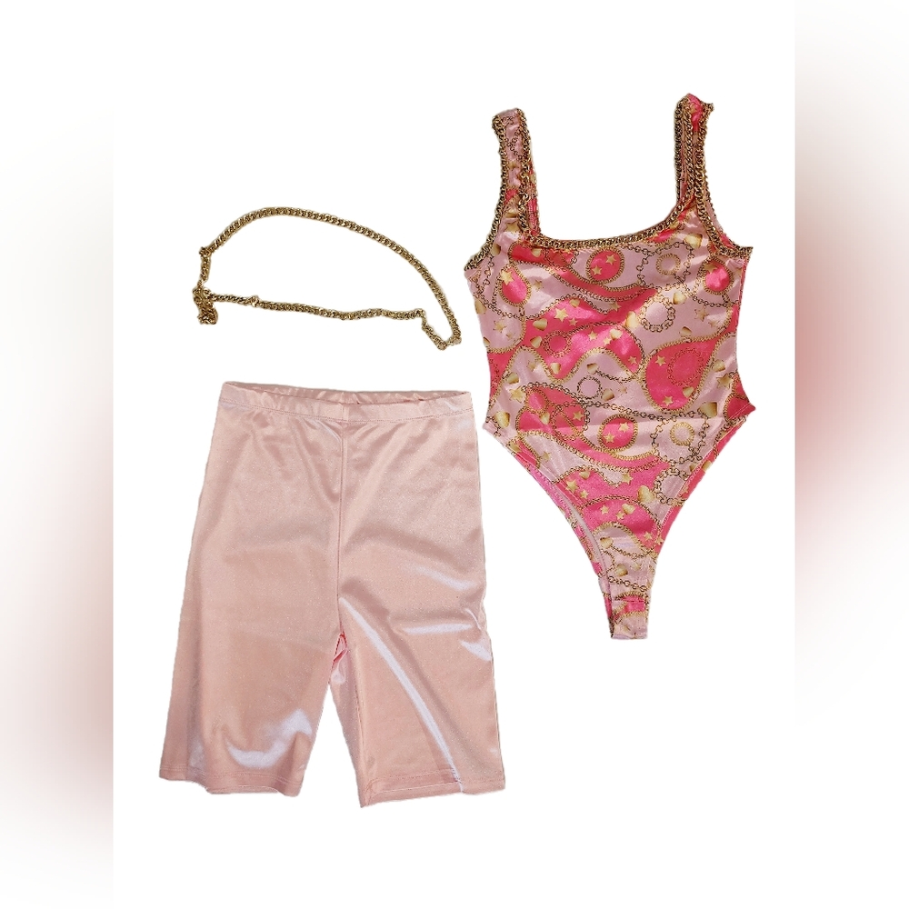 NWT Pink and Gold Chain Detail Bodysuit And Short 3 Piece Set Size S Dolls Kill